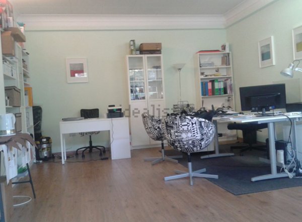 negozio in affitto a Pesaro in zona Borgo Santa Maria