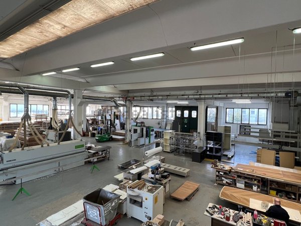 capannone in affitto a Pesaro