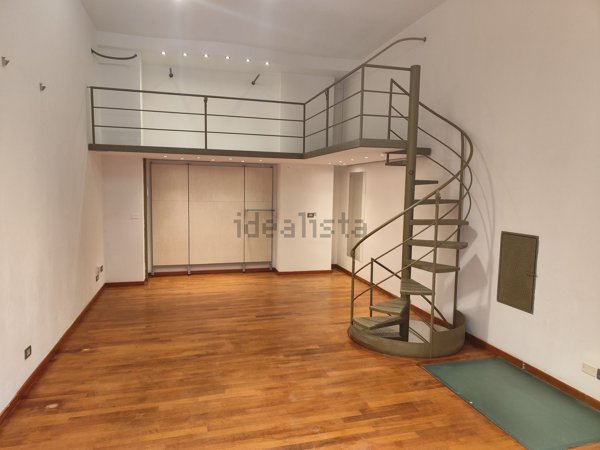 locale di sgombero in affitto a Pesaro