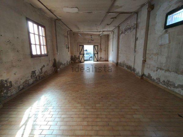 ufficio in affitto a Pesaro in zona Soria