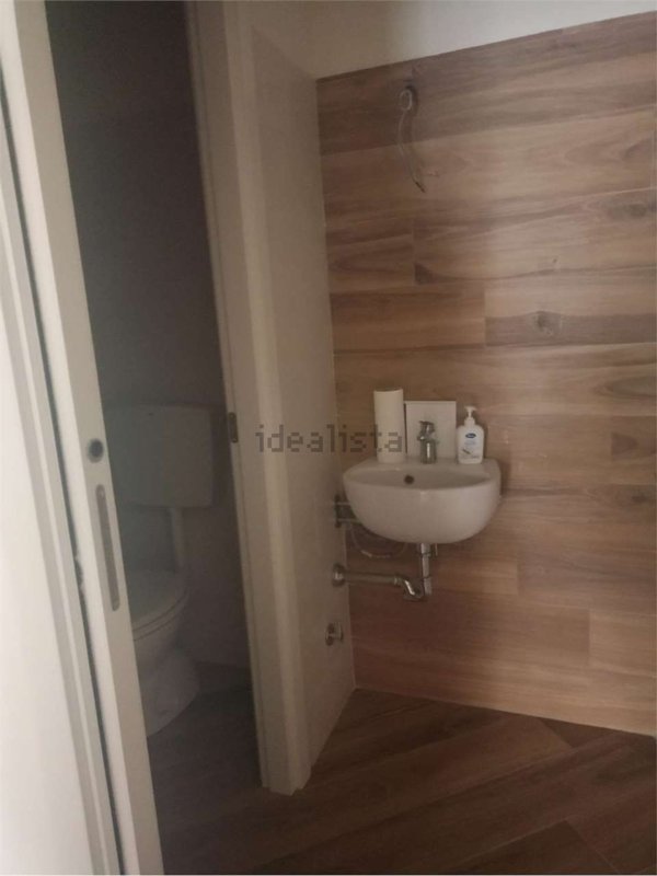 ufficio in affitto a Pesaro in zona Centro Città