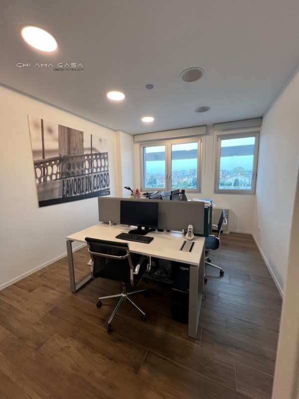 ufficio in affitto a Pesaro