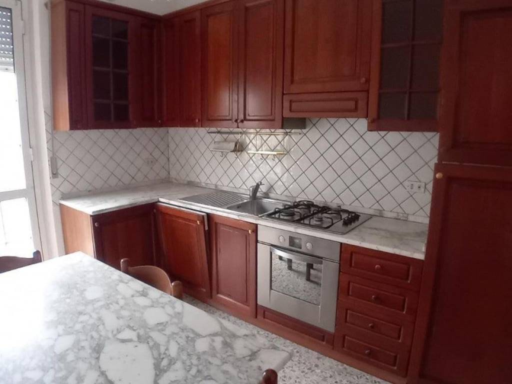 appartamento in affitto a Pesaro in zona Santa Veneranda