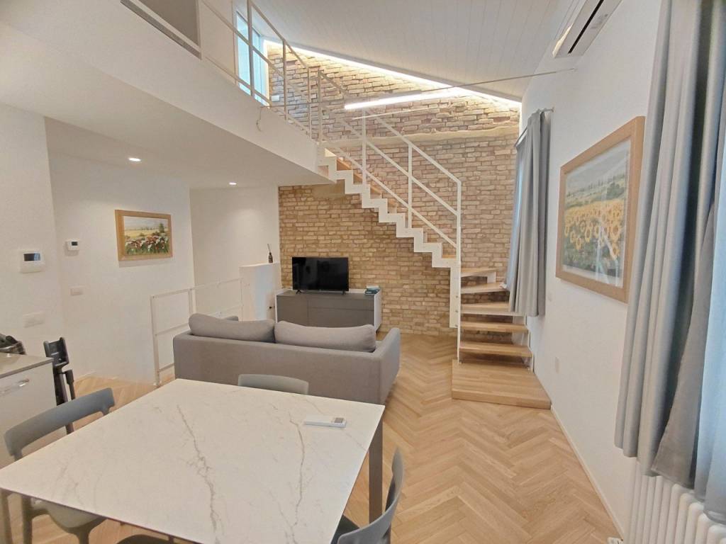 appartamento in affitto a Pesaro in zona Porto