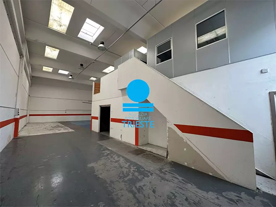 capannone in affitto a Pesaro