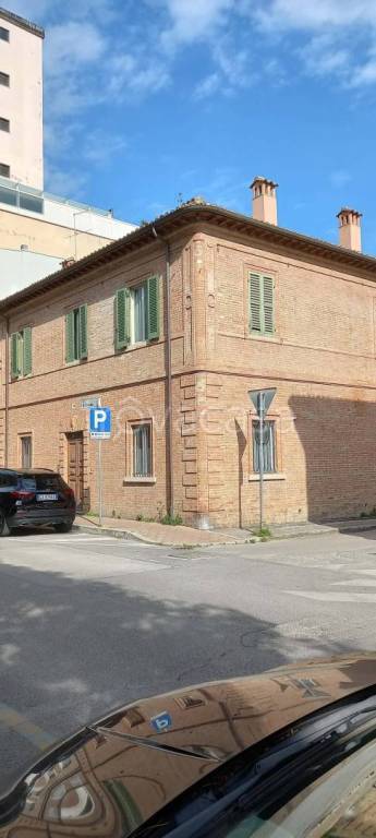 appartamento in affitto a Pesaro