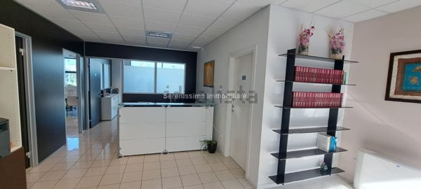 ufficio in affitto a Pesaro in zona Borgo Santa Maria