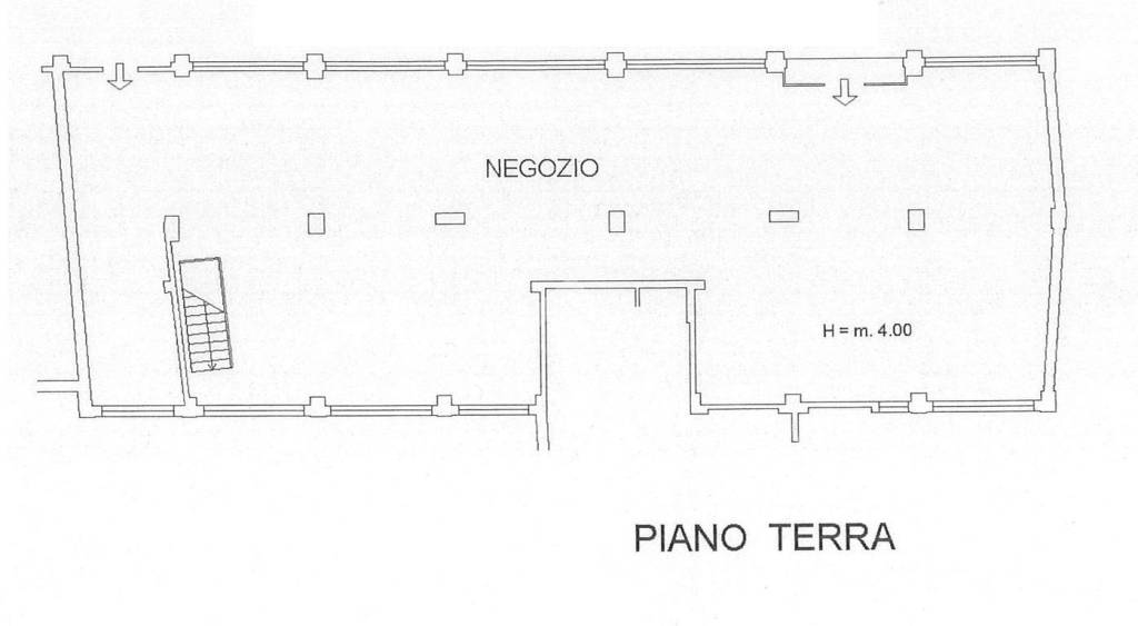 negozio in affitto a Pesaro in zona Centro Città