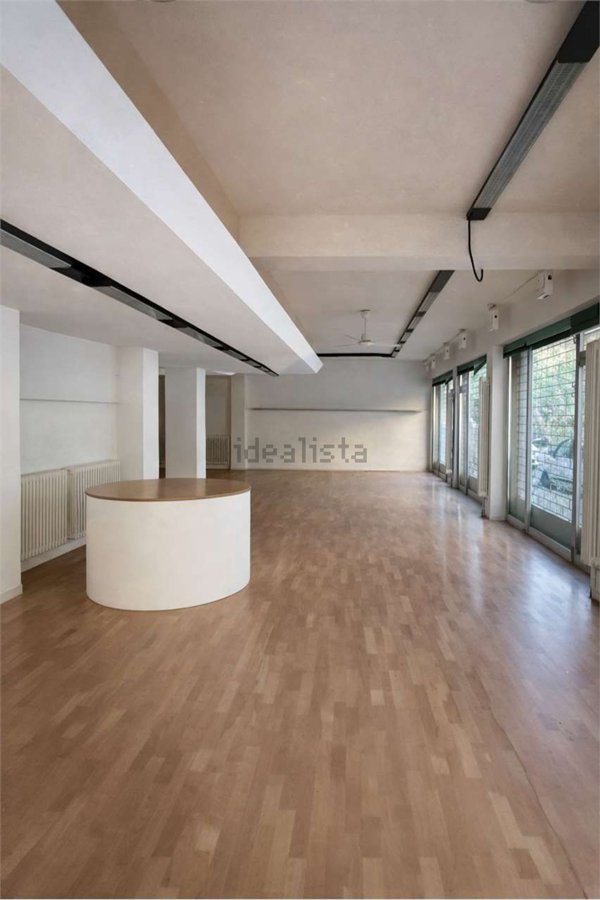 ufficio in affitto a Pesaro in zona Centro Città