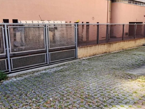 negozio in affitto a Pesaro