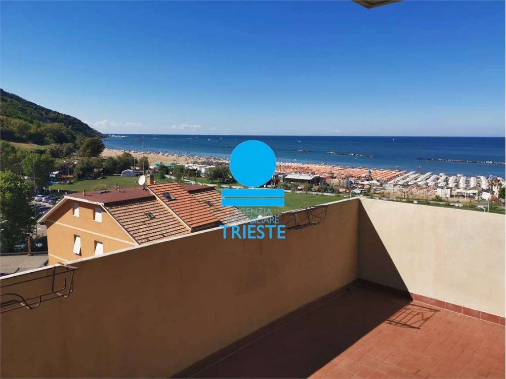 appartamento in affitto a Pesaro in zona Baia Flaminia