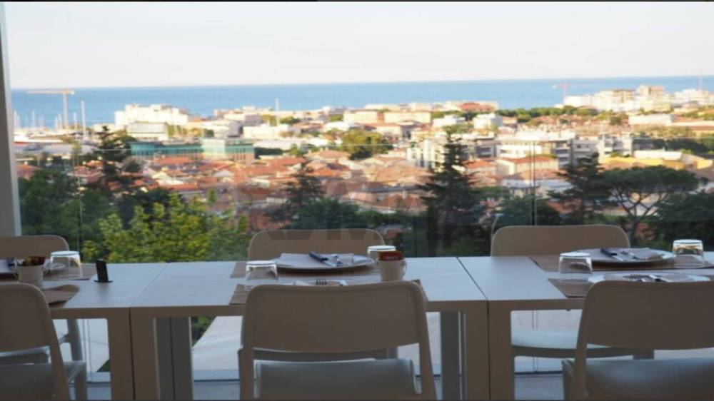 locale commerciale in affitto a Pesaro in zona Mare