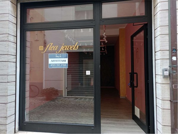 ufficio in affitto a Pesaro