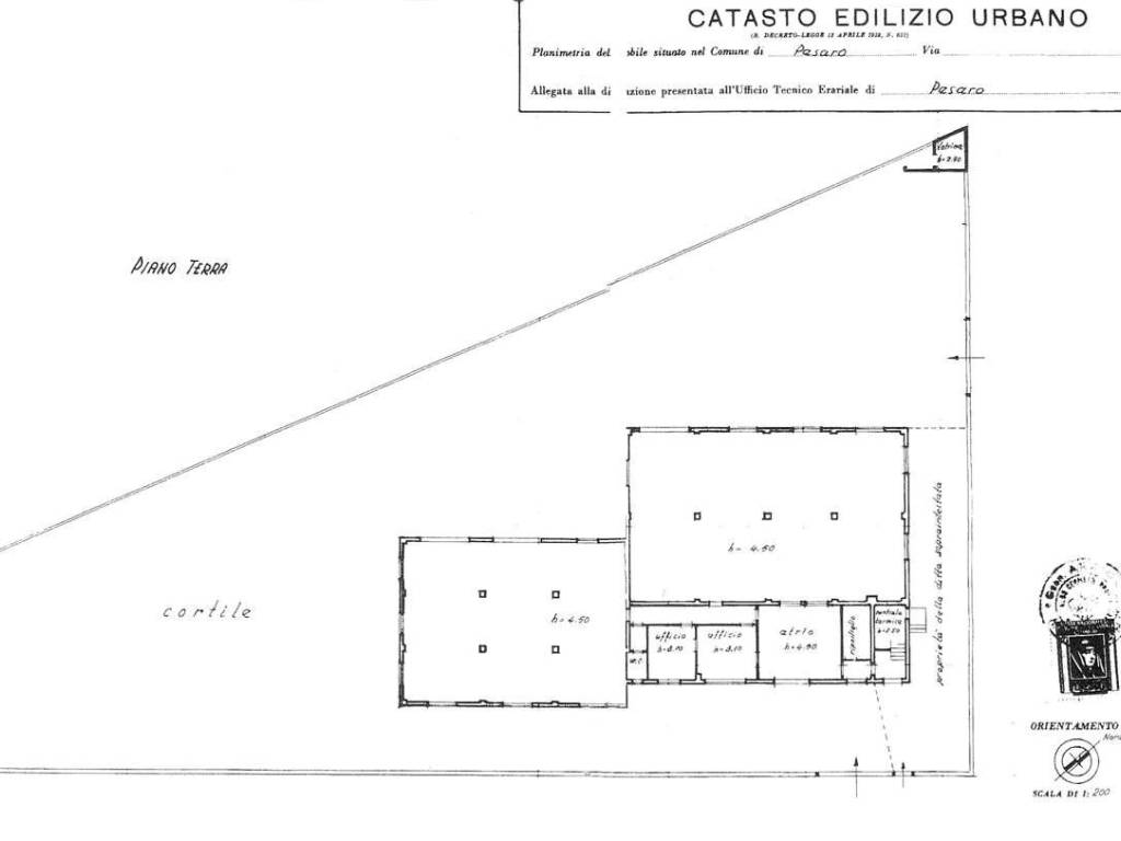 locale commerciale in affitto a Pesaro in zona Pantano