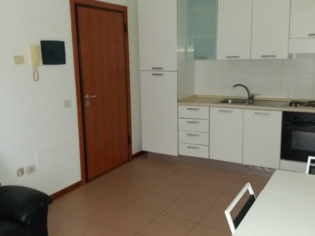 appartamento in affitto a Pesaro in zona Santa Veneranda