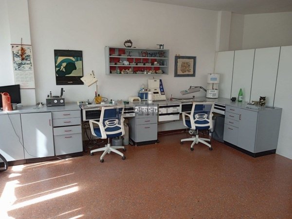 ufficio in affitto a Pesaro in zona Muraglia