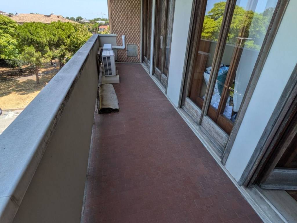 ufficio in affitto a Pesaro in zona Mare