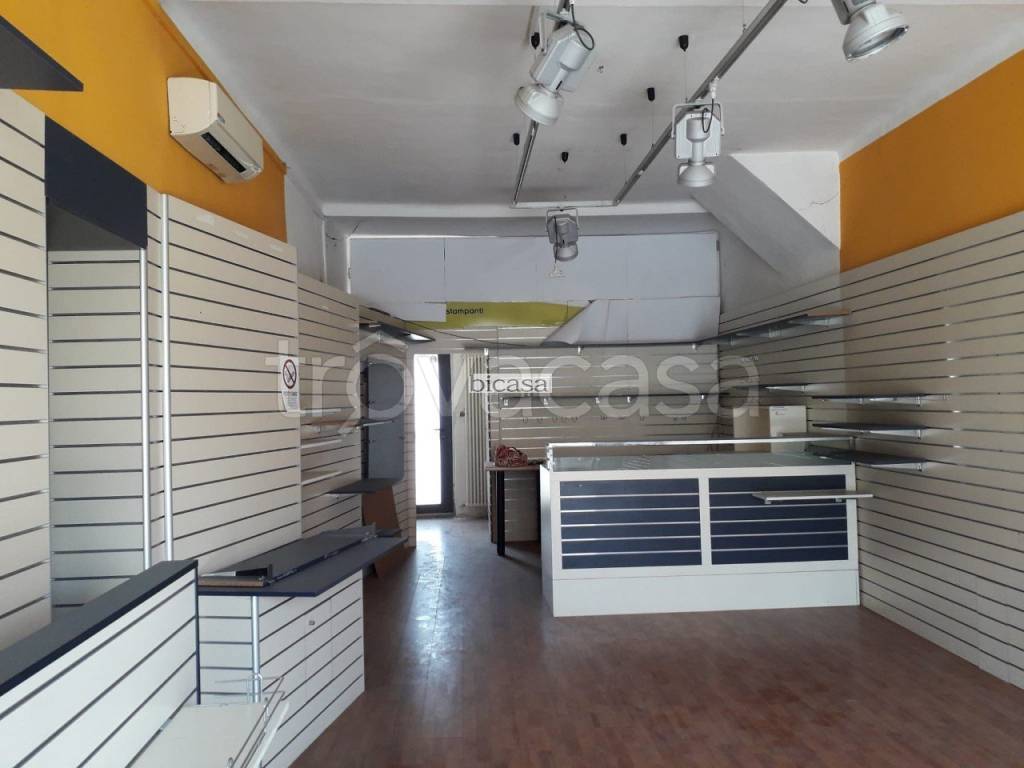 appartamento in affitto a Pesaro in zona Muraglia