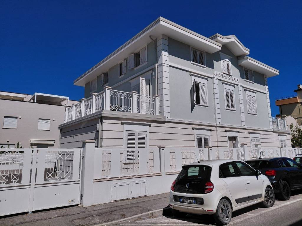 appartamento in affitto a Pesaro in zona Mare