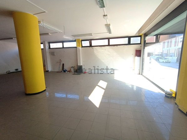 negozio in affitto a Pesaro