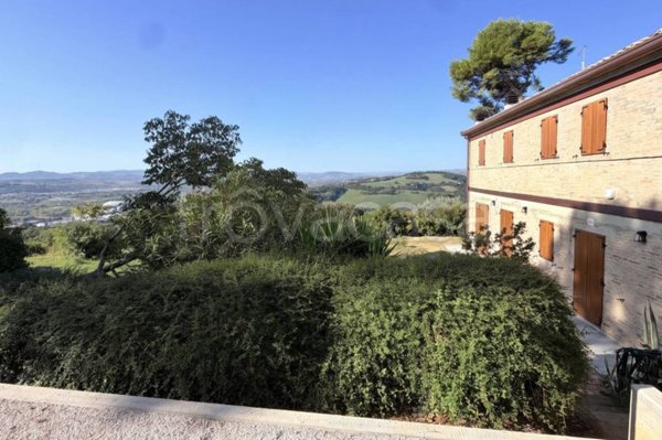 casa indipendente in affitto a Pesaro in zona San Bartolo