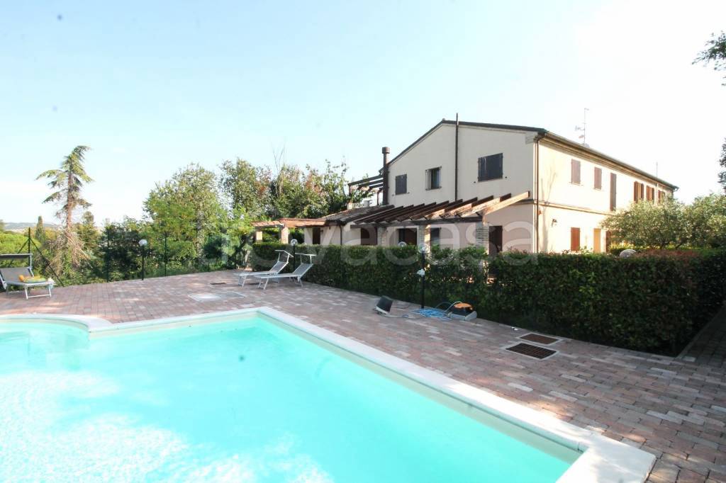 appartamento in affitto a Pesaro in zona Case Bruciate