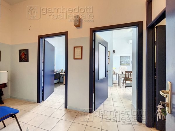 ufficio in affitto ad Urbino in zona Sasso