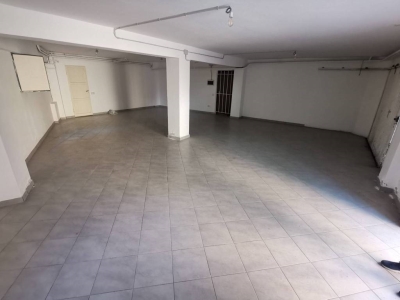 locale di sgombero in affitto ad Urbino