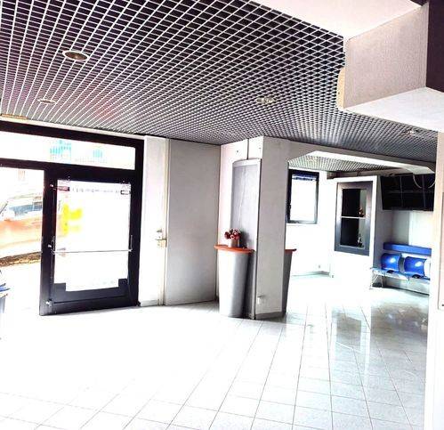 ufficio in affitto ad Urbino