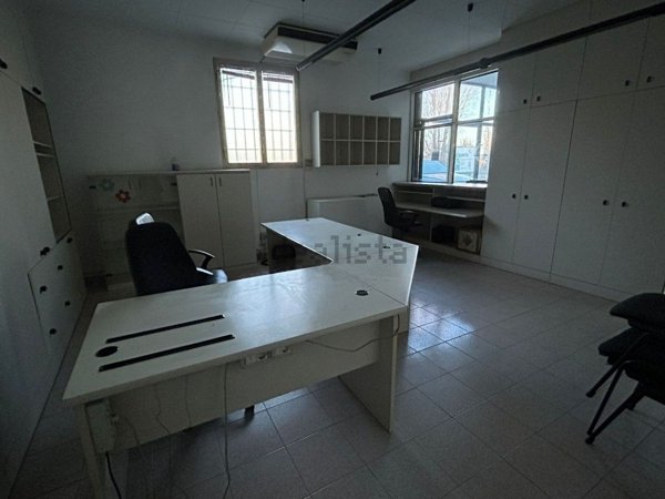 capannone in affitto a Vallefoglia