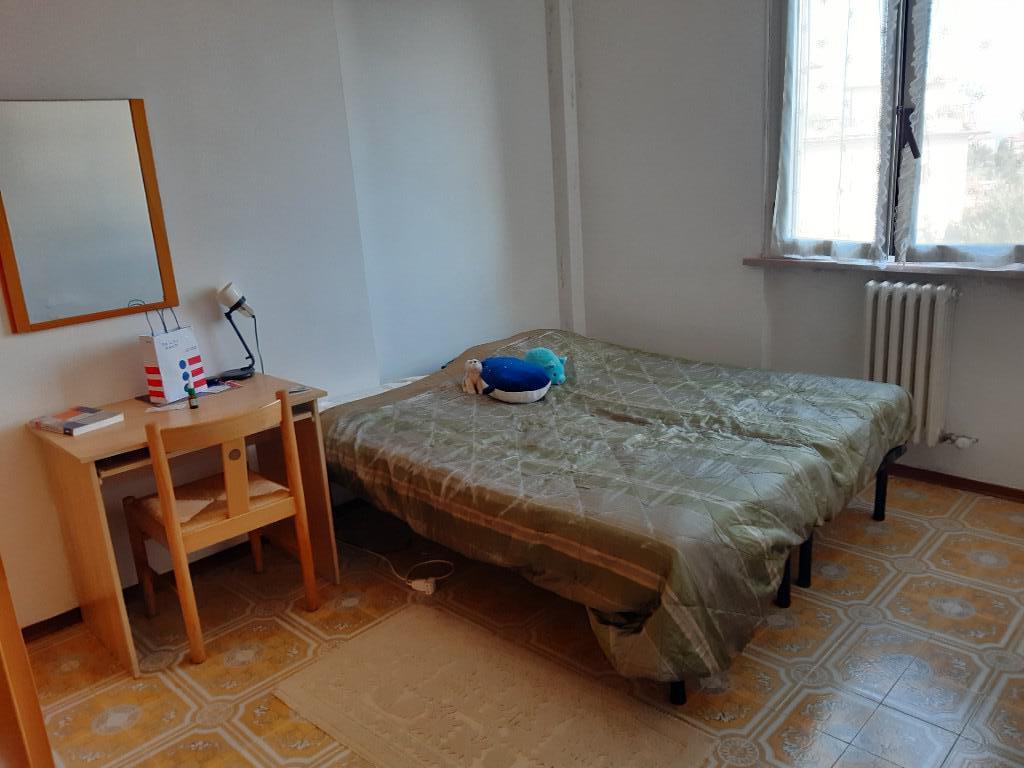 appartamento in affitto ad Ancona in zona Posatora