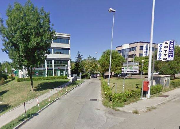 ufficio in affitto ad Ancona in zona Baraccola
