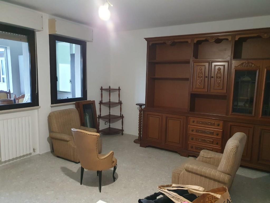 camera singola in affitto ad Ancona in zona Brecce Bianche