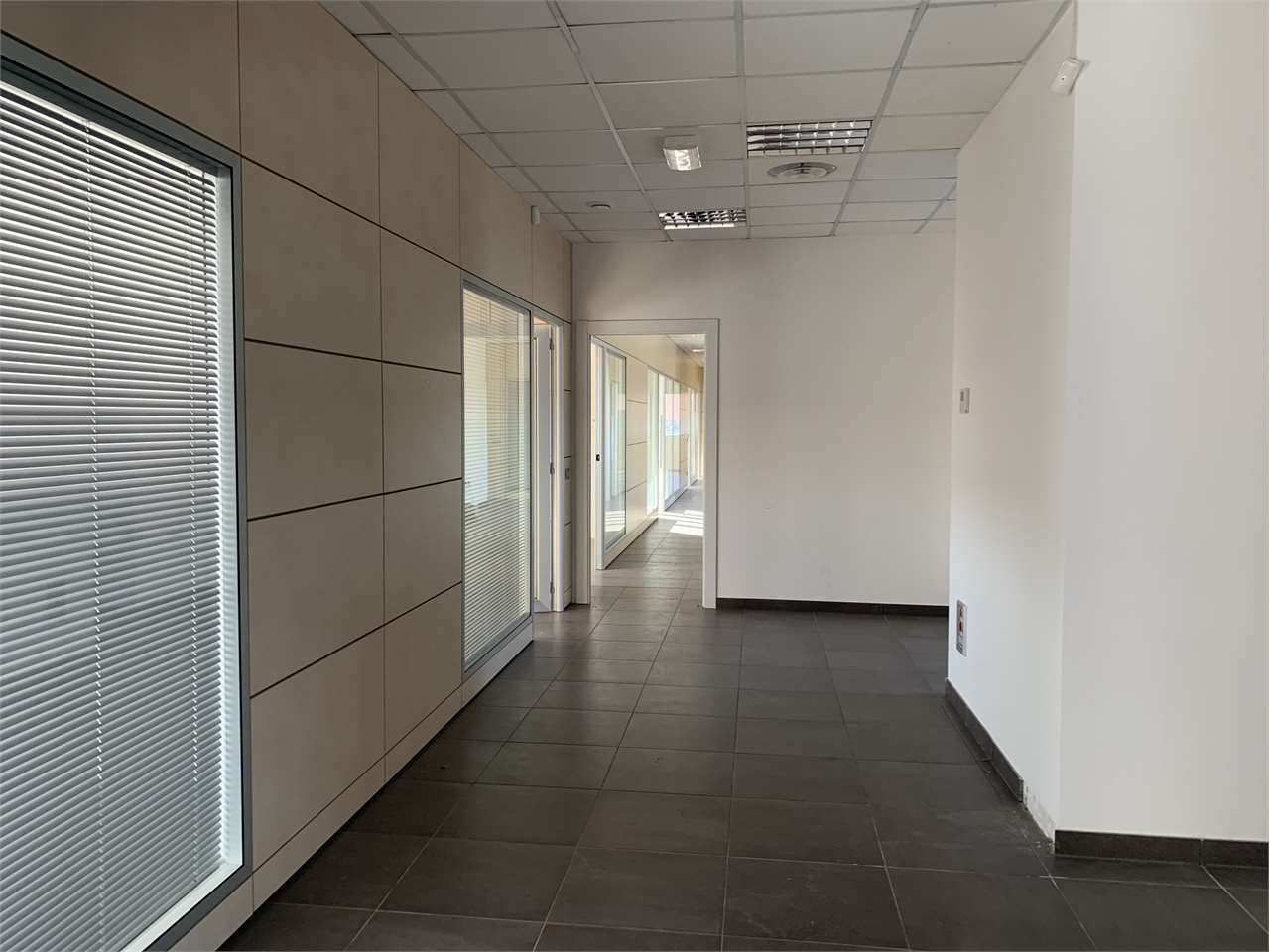 ufficio in affitto ad Ancona in zona Baraccola