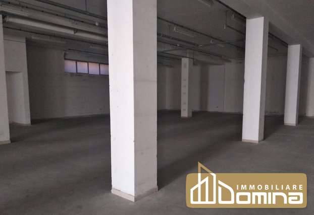locale di sgombero in affitto ad Ancona in zona Palombare