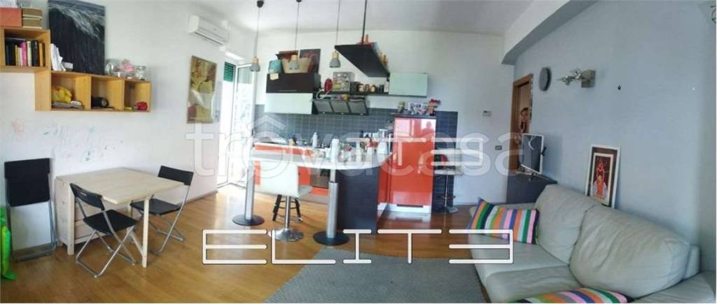 appartamento in affitto ad Ancona in zona Borgo Rodi