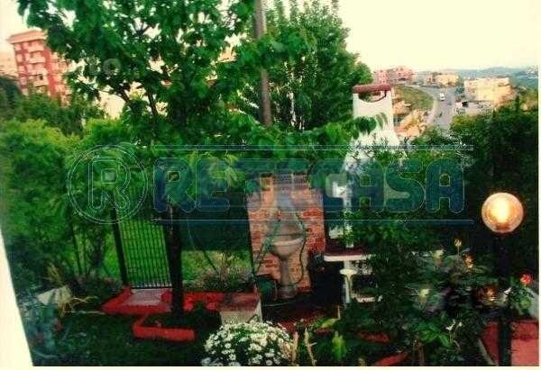 appartamento in affitto ad Ancona in zona Pietra La Croce