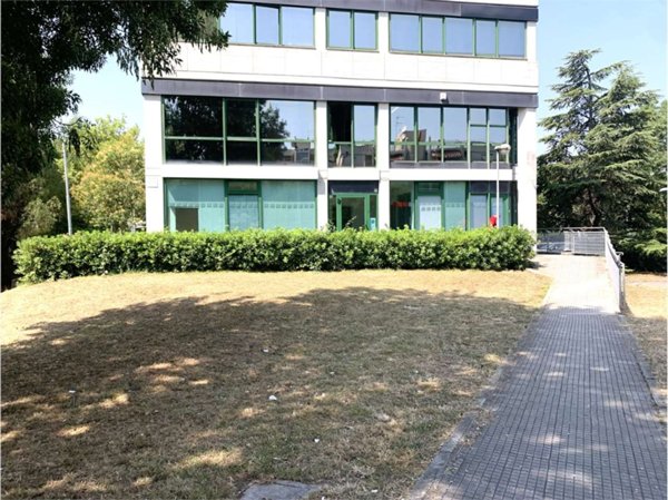 ufficio in affitto ad Ancona in zona Baraccola