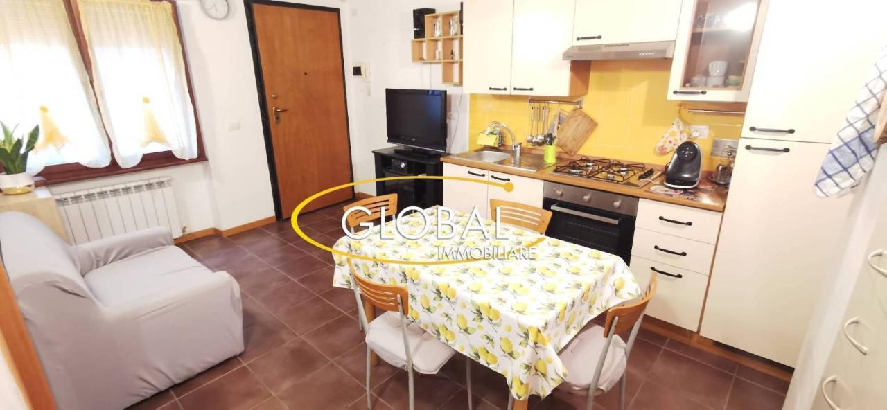 appartamento in affitto ad Ancona in zona Palombare
