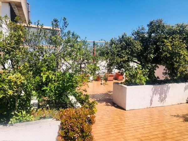 appartamento in affitto ad Ancona in zona Pietra La Croce