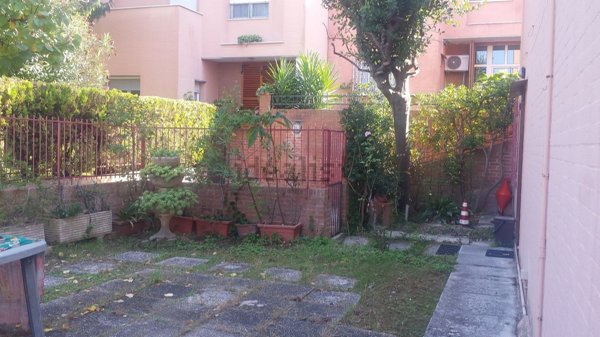 casa indipendente in affitto ad Ancona in zona Tavernelle
