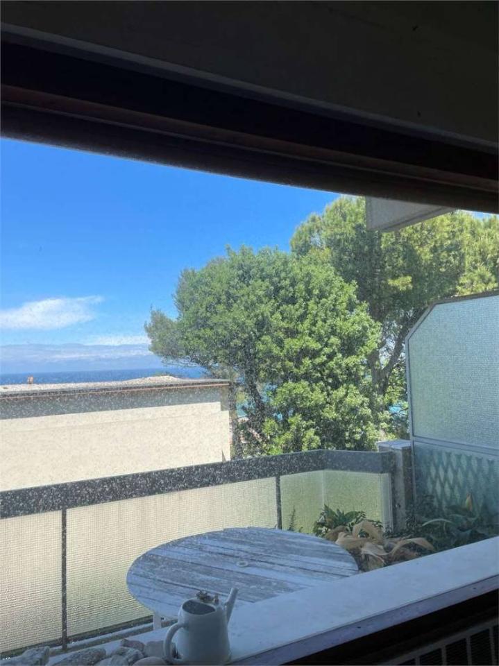 appartamento in affitto ad Ancona in zona Adriatico