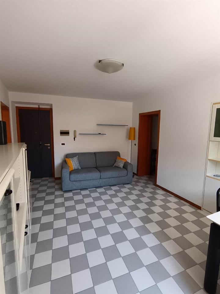 appartamento in affitto ad Ancona in zona Adriatico