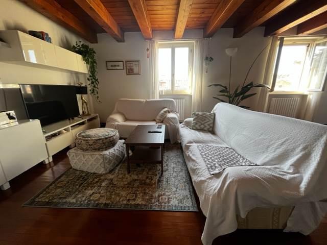 appartamento in affitto ad Ancona in zona Adriatico