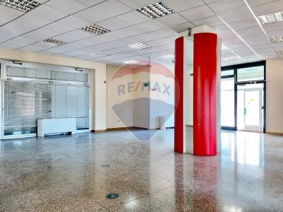 ufficio in affitto ad Ancona in zona Piano San Lazzaro