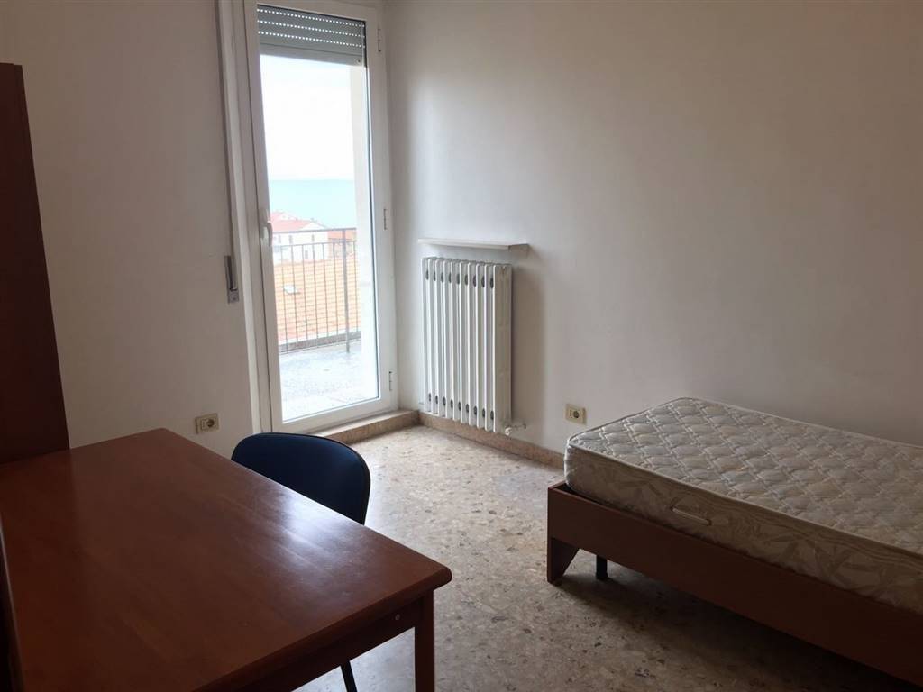 appartamento in affitto ad Ancona in zona Torrette