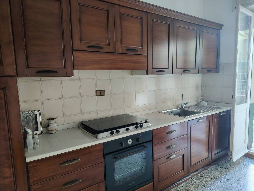 appartamento in affitto ad Ancona in zona Piano San Lazzaro