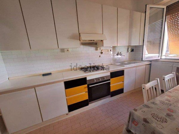 appartamento in affitto ad Ancona in zona Borgo Rodi