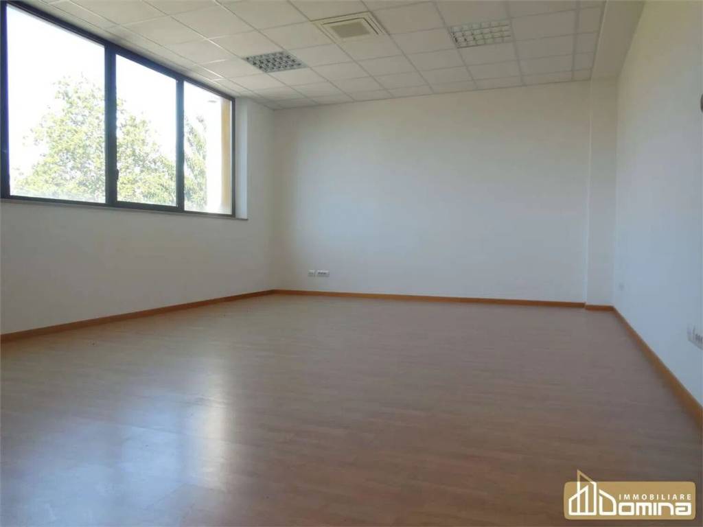 ufficio in affitto ad Ancona in zona Delle Grazie