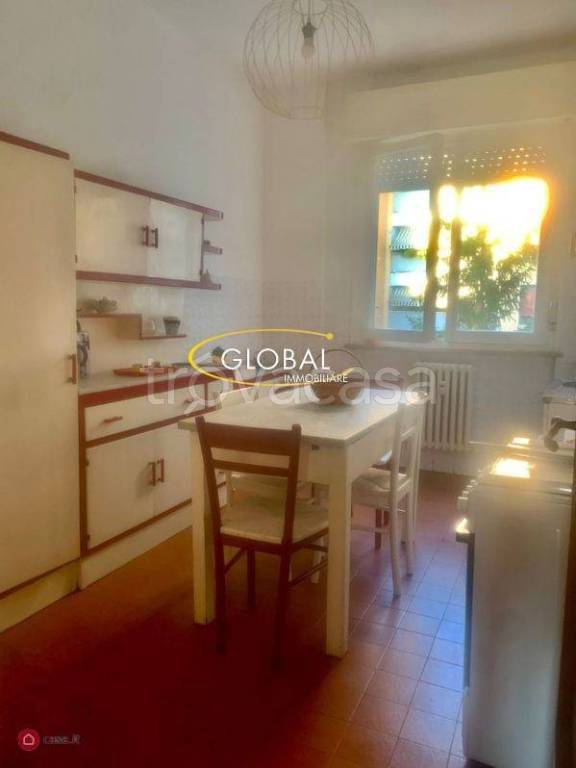appartamento in affitto ad Ancona in zona Vallemiano